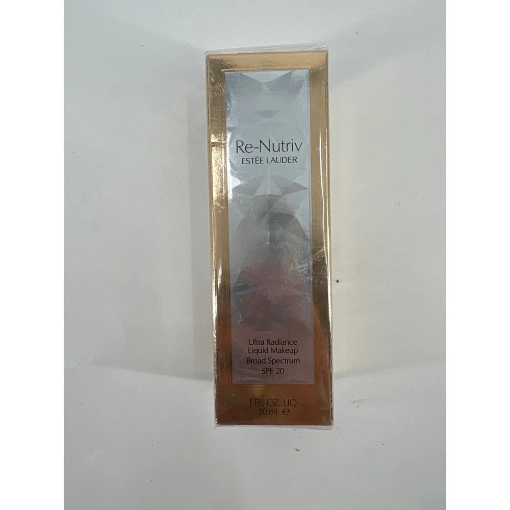 Estee Lauder Re-Nutriv Ultra Radiance Liquid Makeup SPF 20 Warm Porcelain 1oz